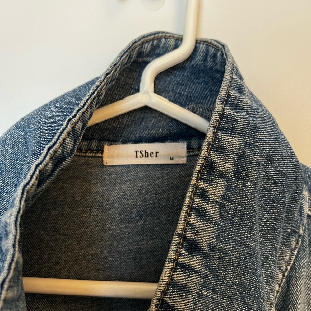 Jean jacket - Picture 2 of 3